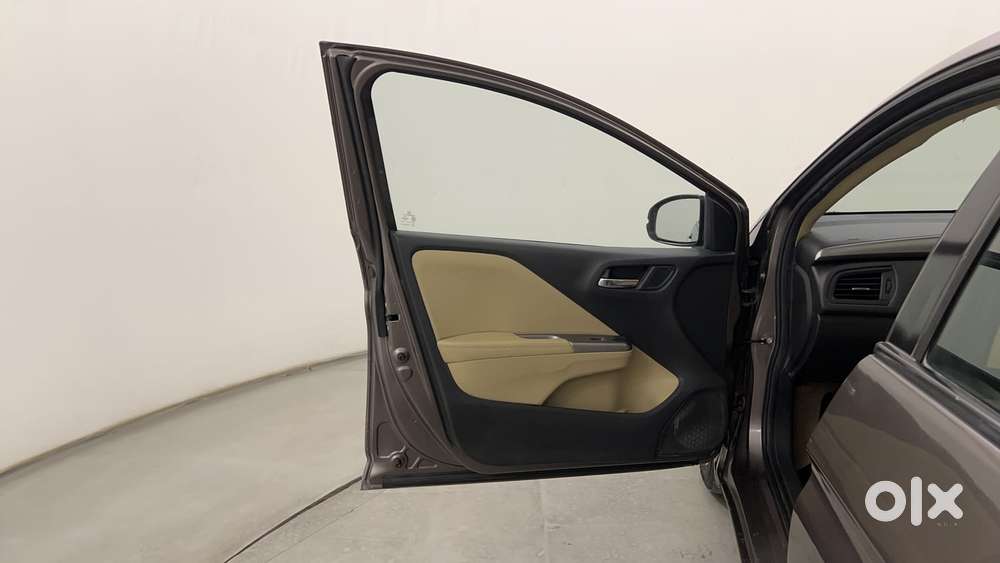 Honda City I-vtec Vx, 2015, Petrol