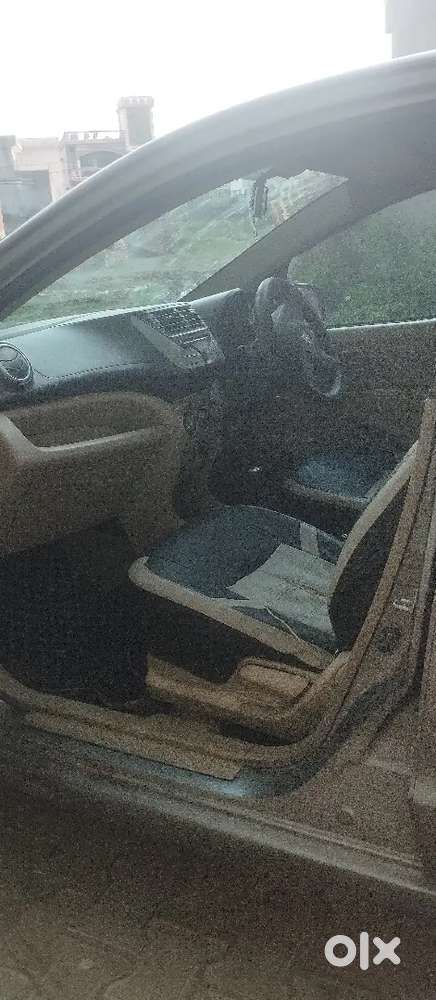 Maruti Suzuki A-star 2013