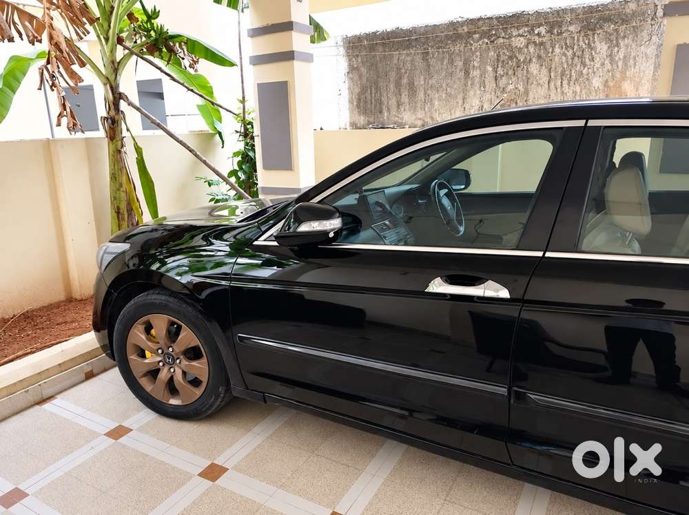 Honda Accord Petrol 2010
