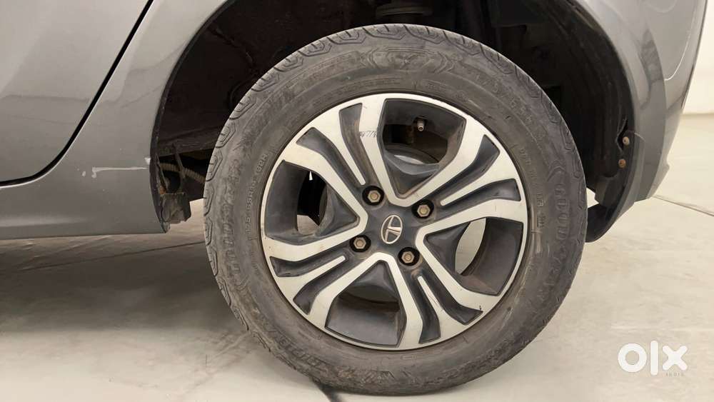 Tata Tiago 1.2 Revotron Xt Cng, 2022, Cng & Hybrids