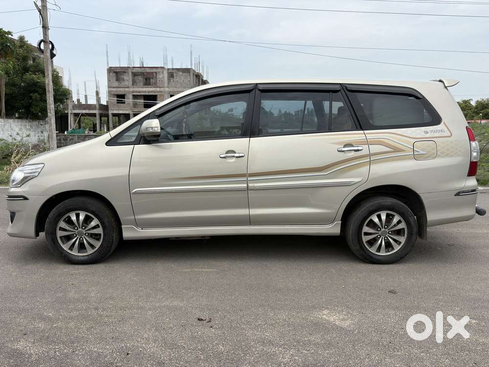 Toyota Innova 2.5 Vx 8 Str, 2013, Diesel