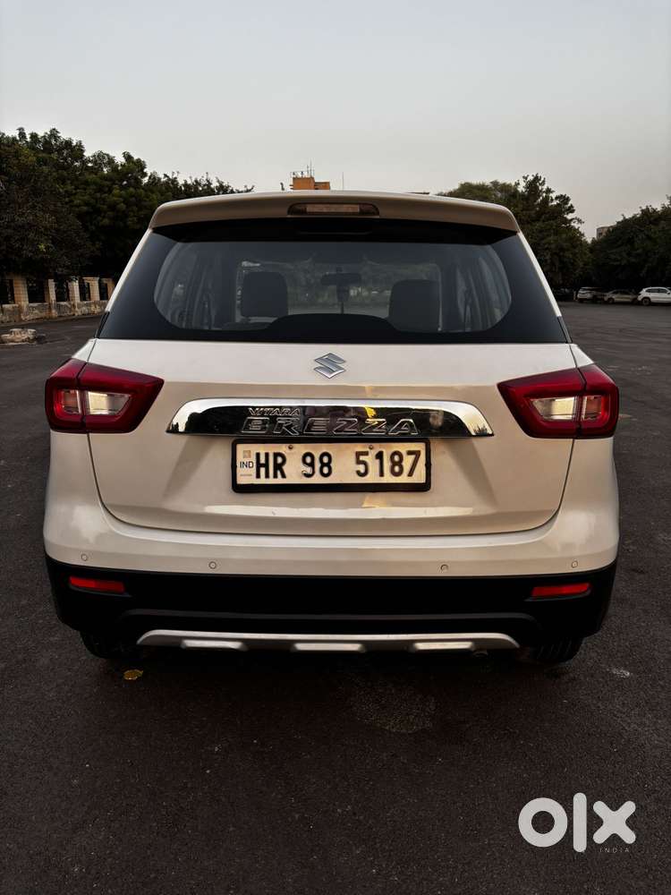 Maruti Suzuki Vitara Brezza 1.5 Lxi, 2020, Petrol