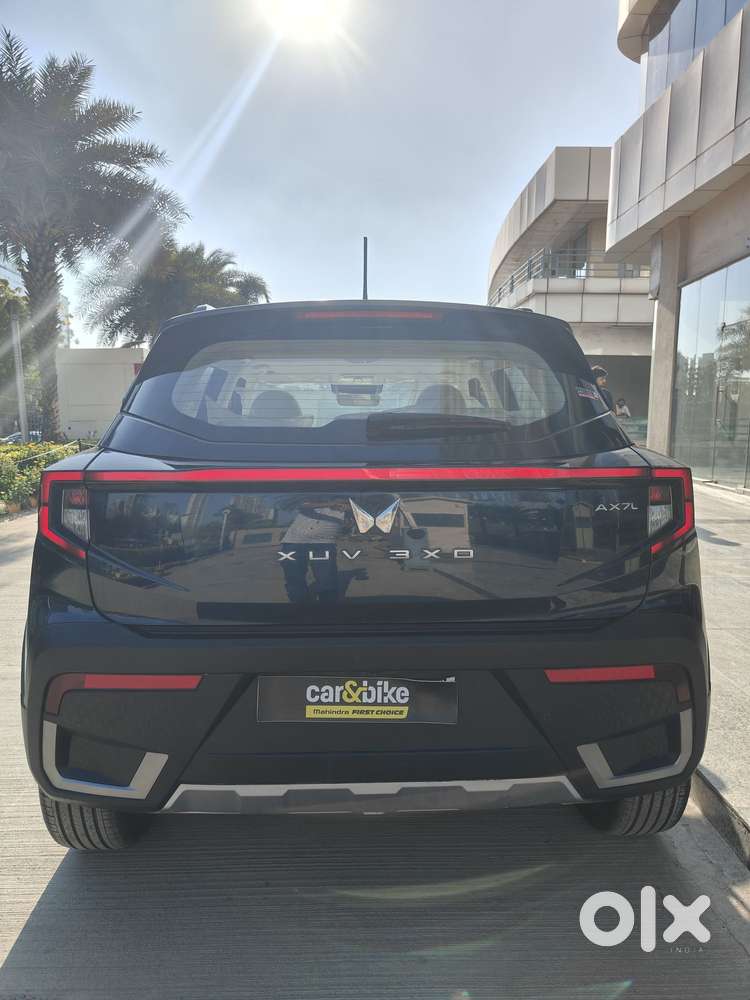 Mahindra Xuv 3xo Ax7l 1.2 Petrol At (pg), 2024, Petrol