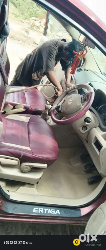 Maruti Suzuki Ertiga 2013 Diesel 120000 Km Driven