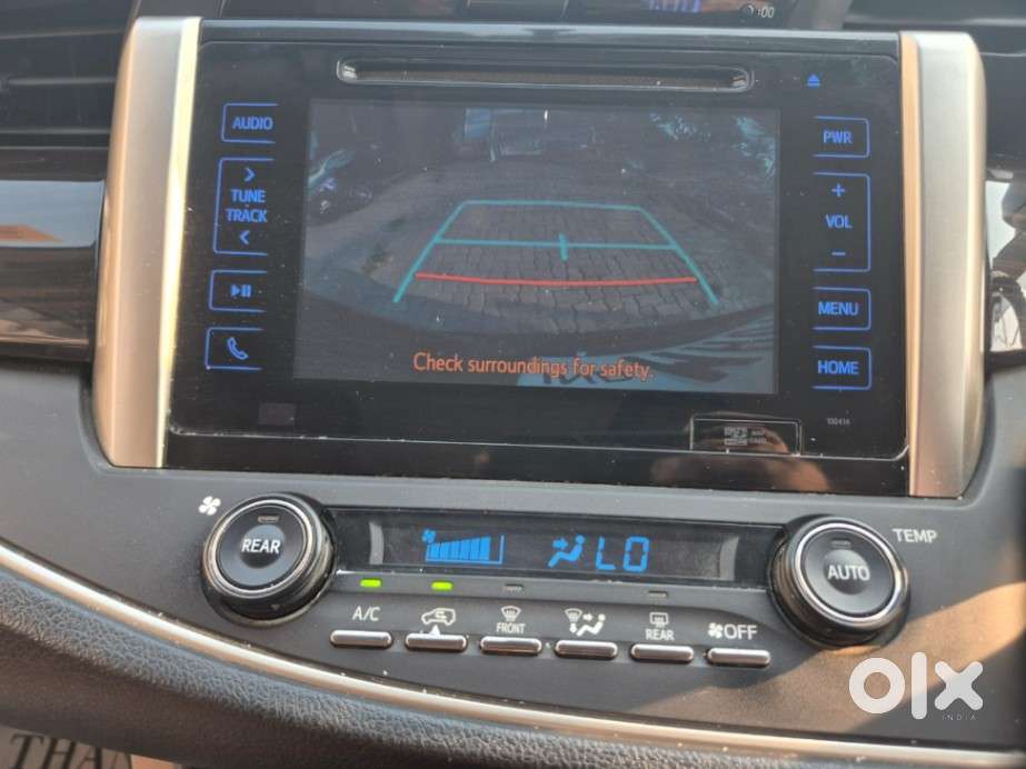 Toyota Innova Crysta 2.8z Automatic, 2016, Diesel