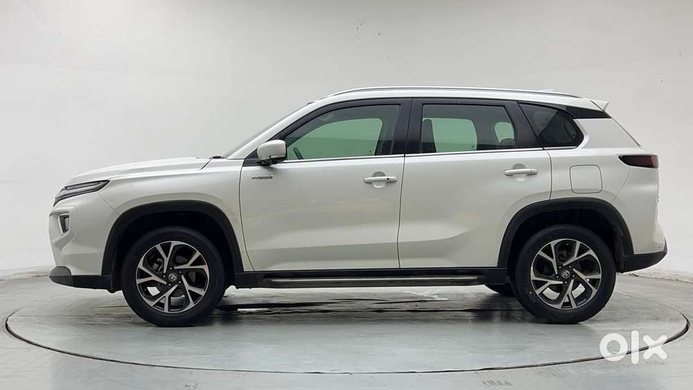 Toyota Urban Cruiser Hyryder 1.5 V Hybrid, 2022, Cng & Hybrids