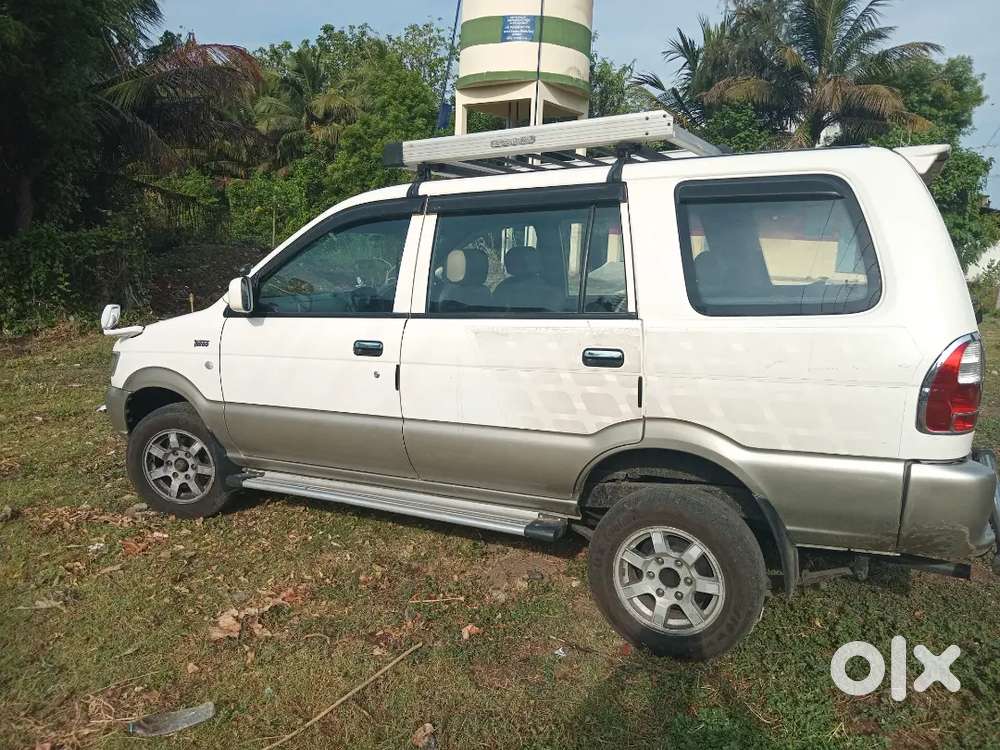 Chevrolet Tavera 2016 Diesel 125000 Km Driven Ld Top Madel