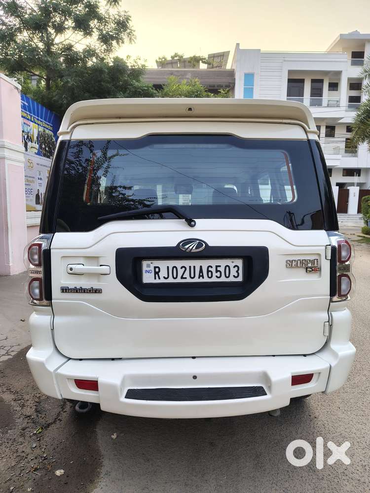 Mahindra Scorpio S6 Plus, 2016, Diesel