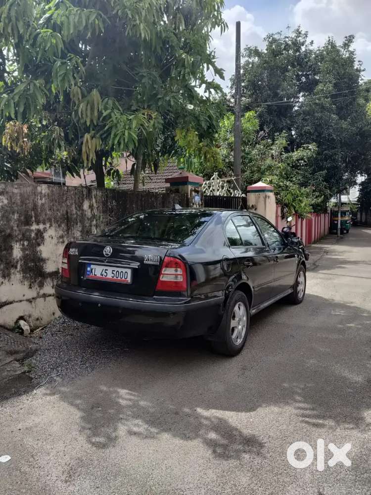 Skoda Octavia L&k 2006 Well Maintained Vehicle With Sunroof