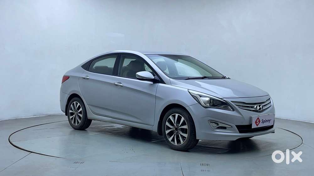 Hyundai Verna Fluidic 1.6 Vtvt Sx, 2017, Petrol