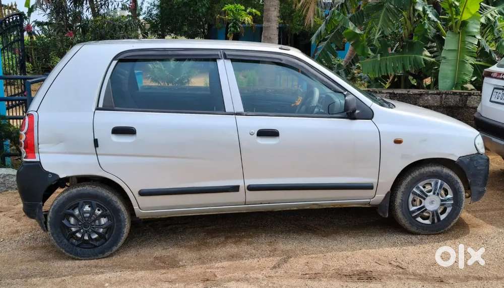 Maruti Suzuki Alto 800 2011 Petrol Well Maintained