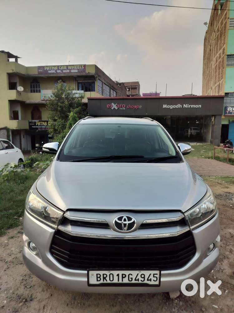 Toyota Innova Crysta 2.4 G Mt, 2016, Diesel