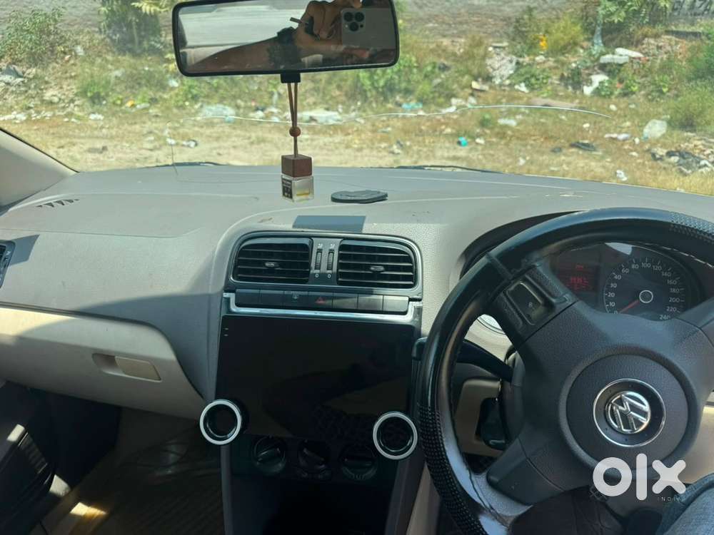 Volkswagen Vento Petrol 2011