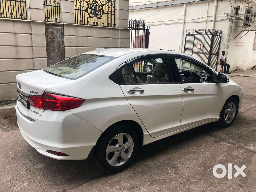 Honda City V At I-vtec, 2017, Petrol