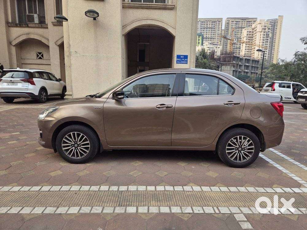 Maruti Suzuki Swift Dzire Zxi + Amt, 2017, Petrol