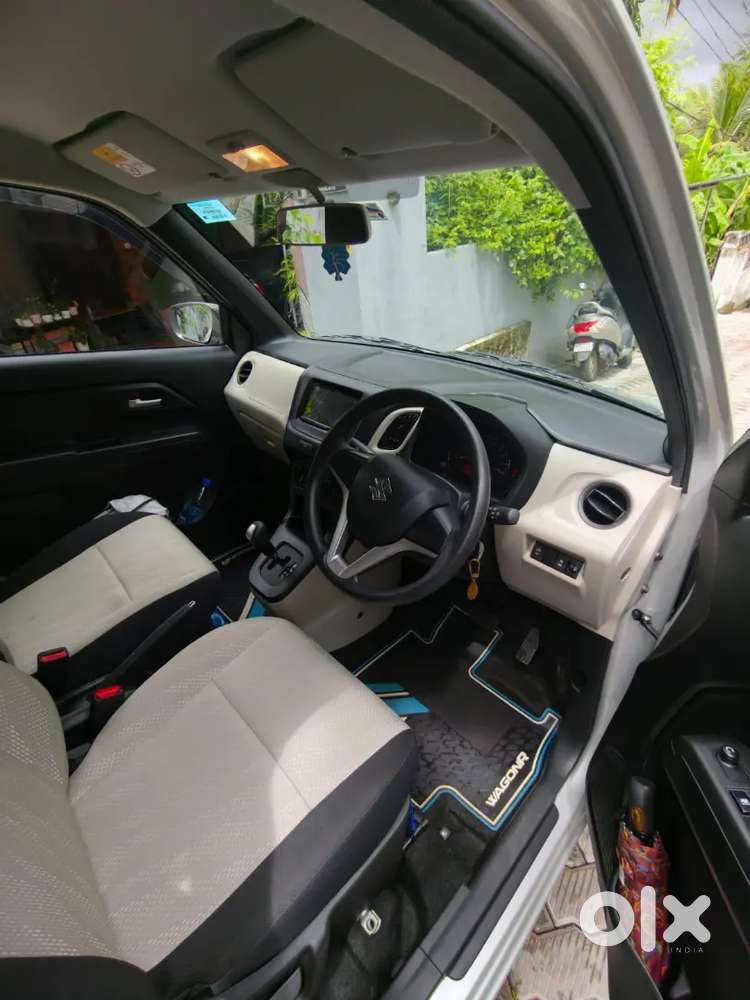 Maruti Suzuki Wagon R 2025 Dec Auto Silver Like Brand New