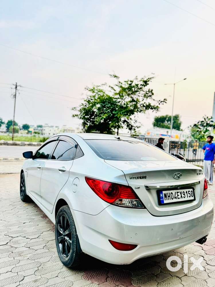 Hyundai Verna 2011 Petrol Well Maintained