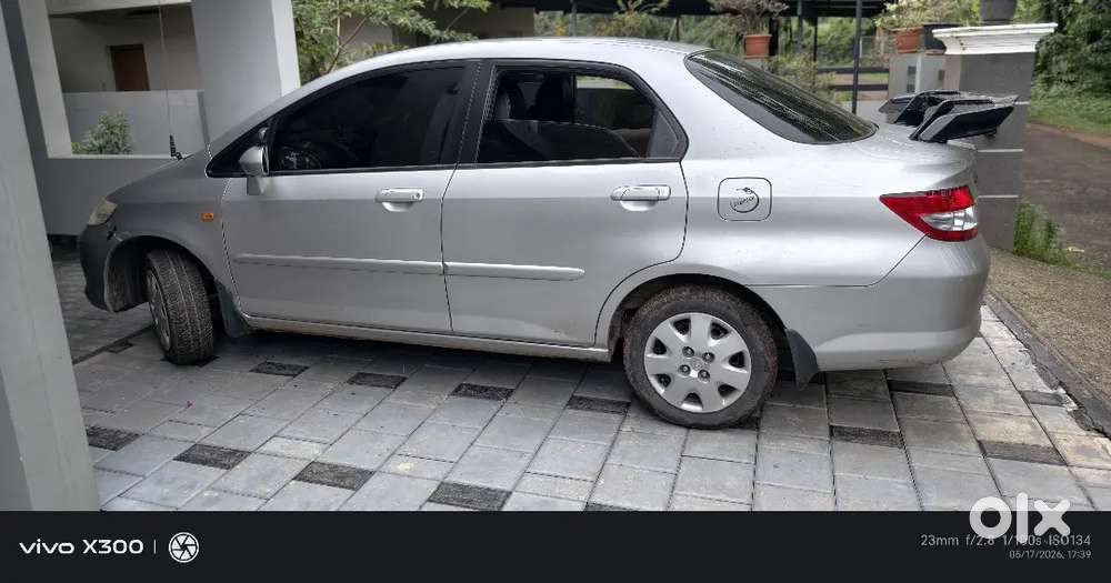 Honda City Gxi