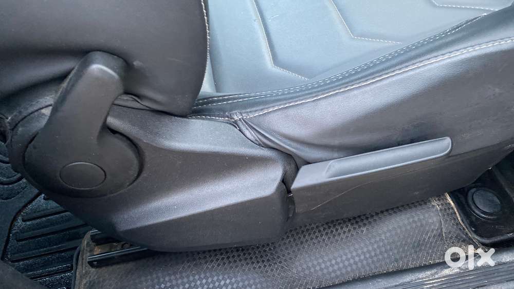 Skoda Kushaq 1.0 Tsi Active, 2022, Petrol