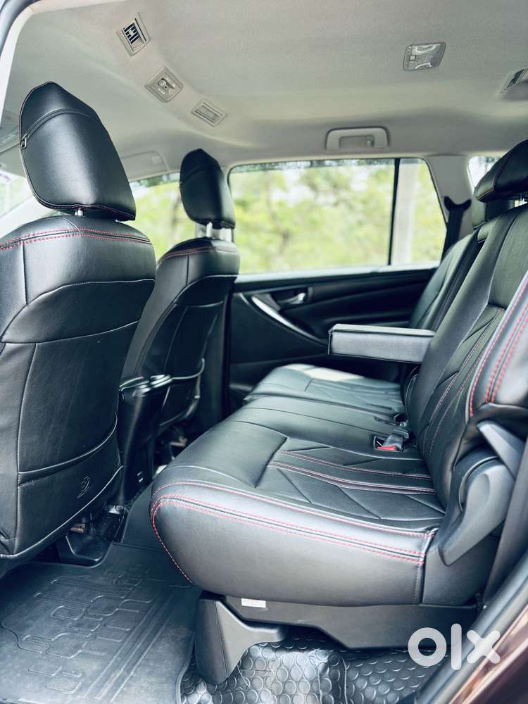 Toyota Innova Crysta [2016-2020] 2.4 Gx At 8 Str, 2019, Diesel