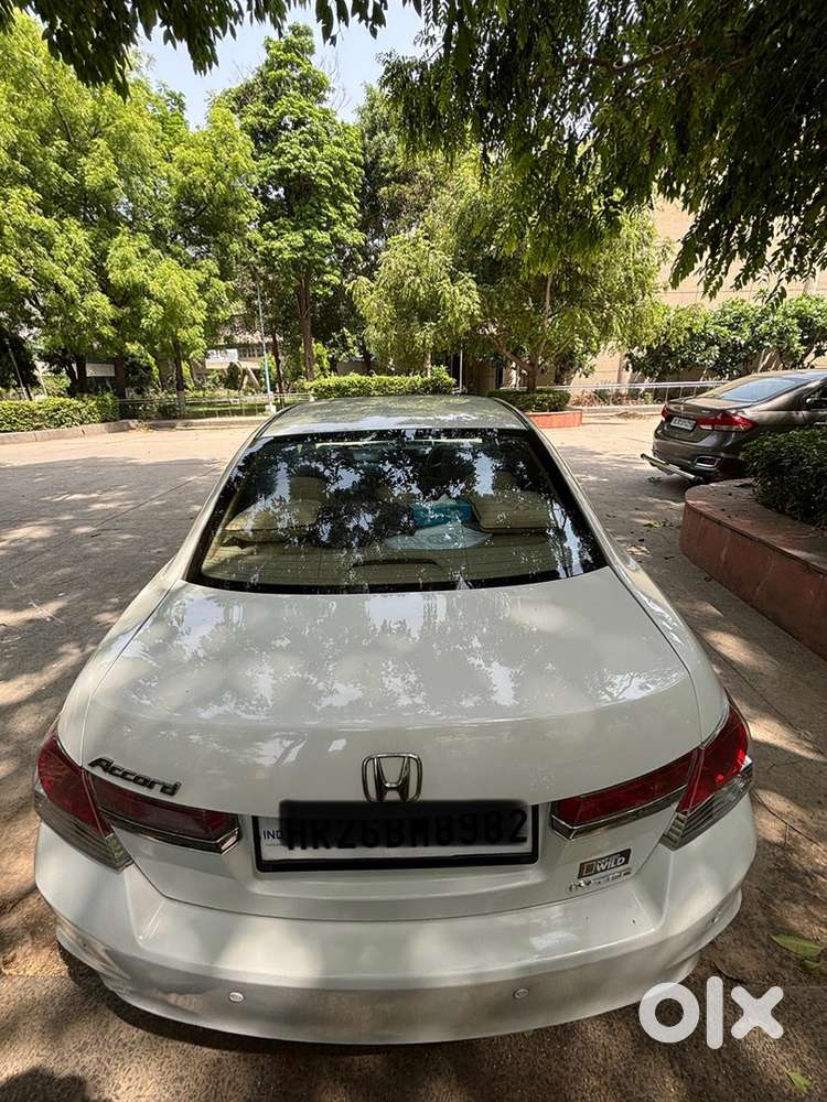 Honda Accord 2011 Petrol