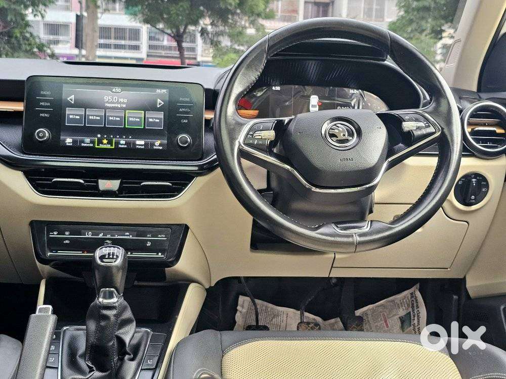 Skoda Slavia 1.5 Tsi Style, 2022, Petrol