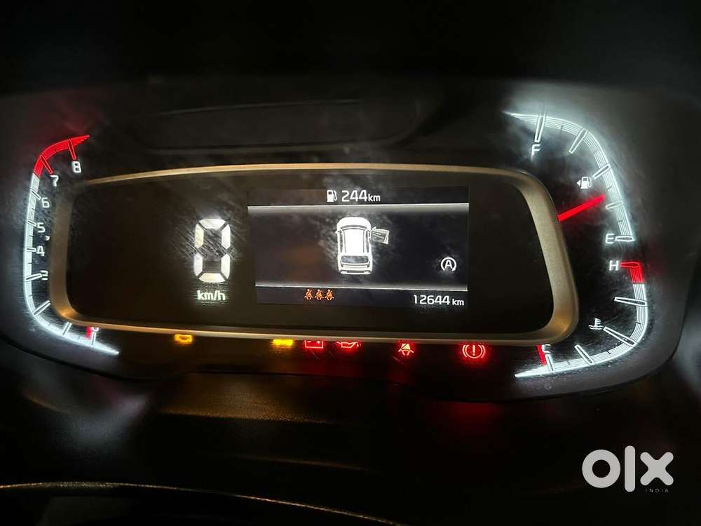Kia Sonet Hte Petrol 2024 Model 12644
