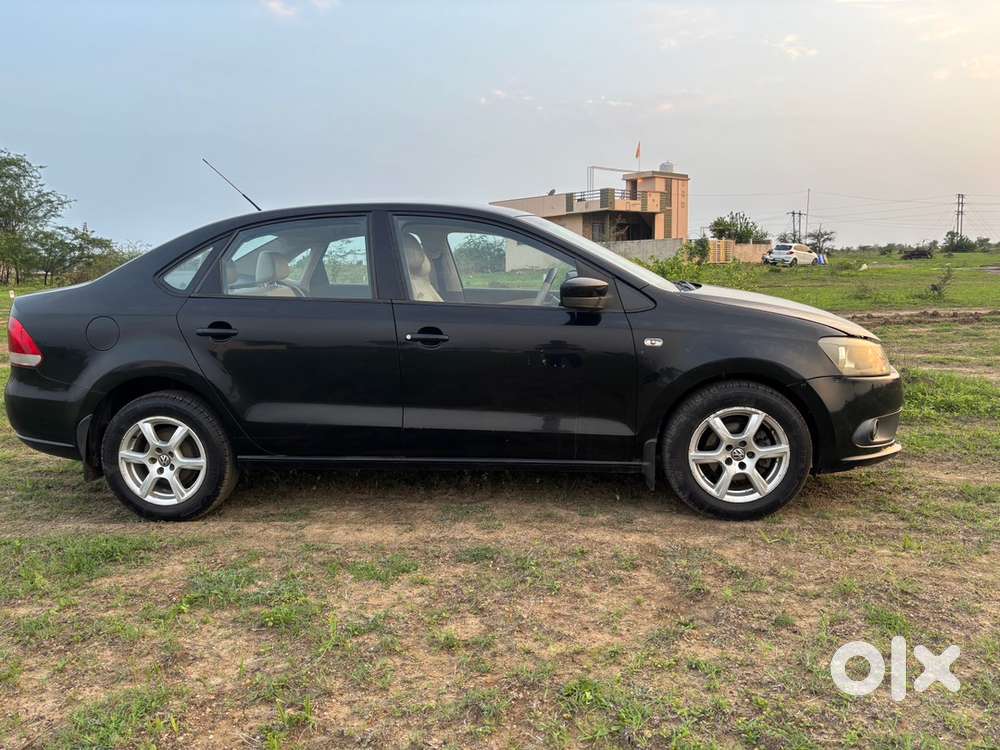 Volkswagen Vento Diesel 2012 Variant Highline