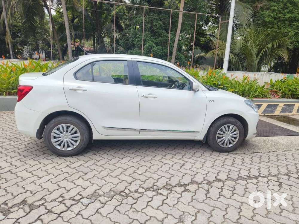 Maruti Suzuki Dzire 1.2 Vxi, 2017, Petrol