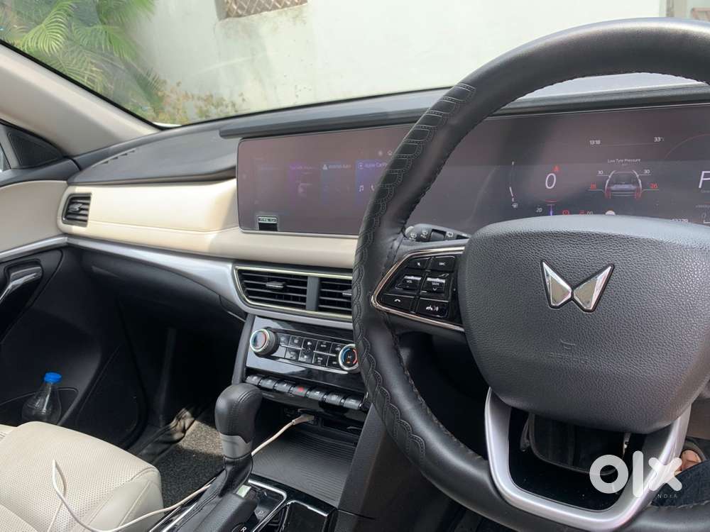Mahindra Xuv700 Diesel 2025