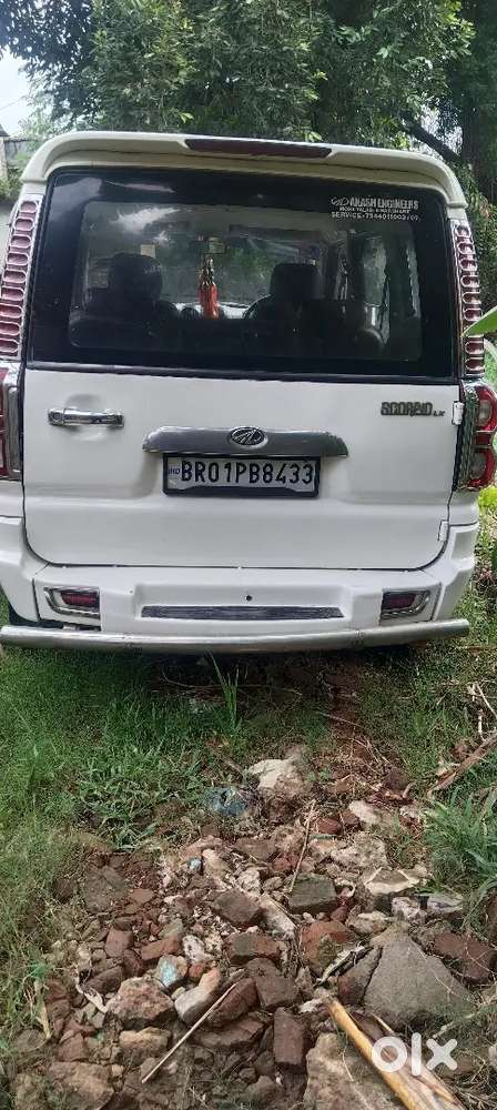 Mahindra Scorpio Lx