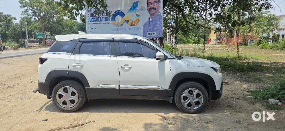 Maruti Brezza Lxi 2025