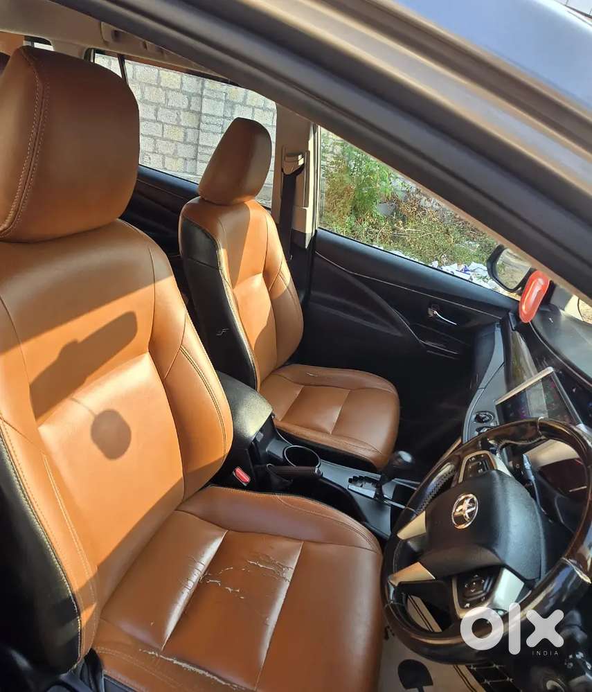 Toyota Innova Crysta 2018 Diesel Well Maintained