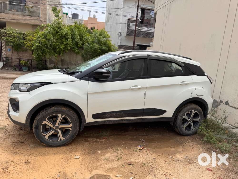 Tata Nexon 2022 Top Model With Sunroof