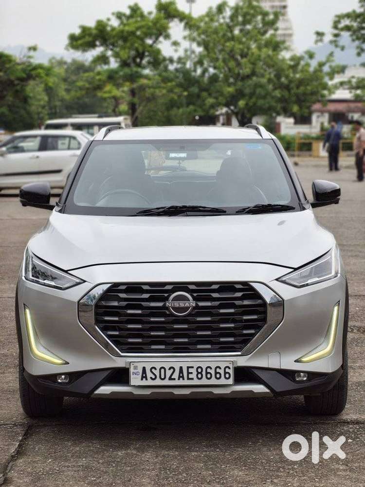 Nissan Magnite 1.0 Xv Premium, 2021, Petrol