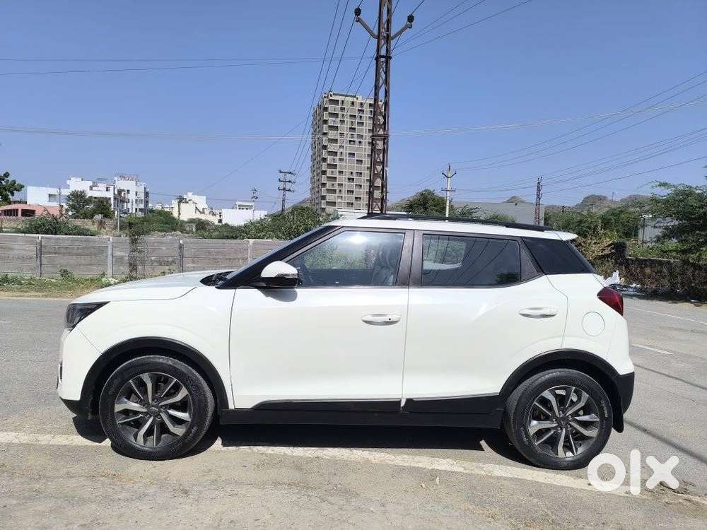 Mahindra Xuv300 W8 Option, 2021, Petrol