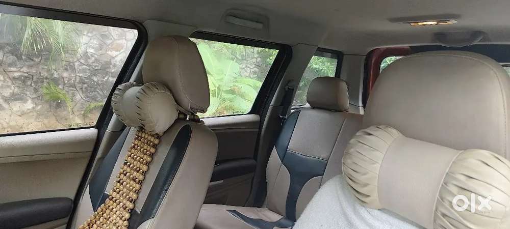 Mahindra Tuv 300 2016 Diesel 140000 Km Driven,very Good Condition.65