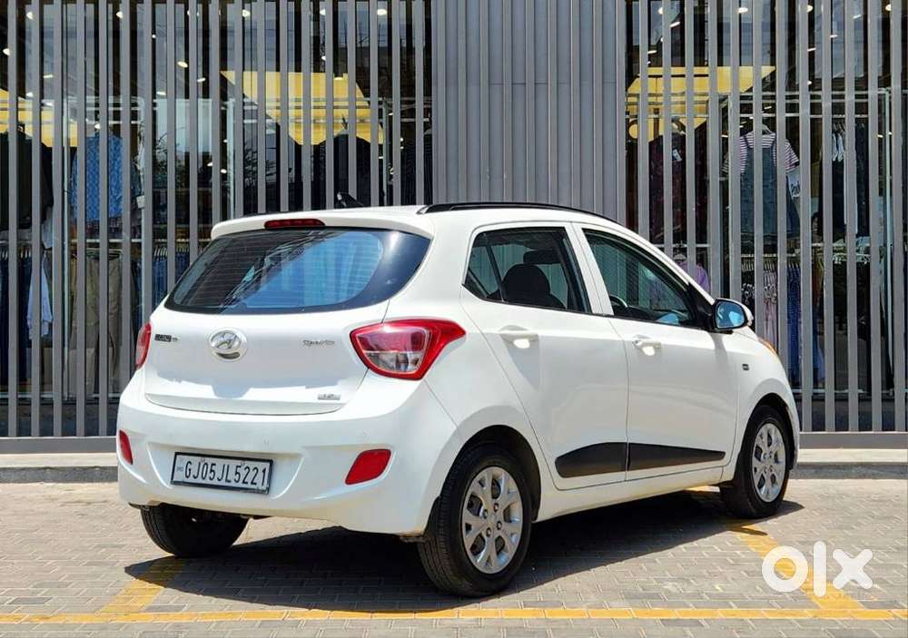 Hyundai Grand I10 Sportz 1.2 Kappa Vtvt, 2015, Petrol