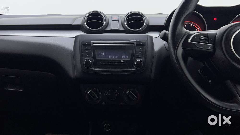 Maruti Suzuki Swift Amt Vvt Vxi, 2019, Petrol