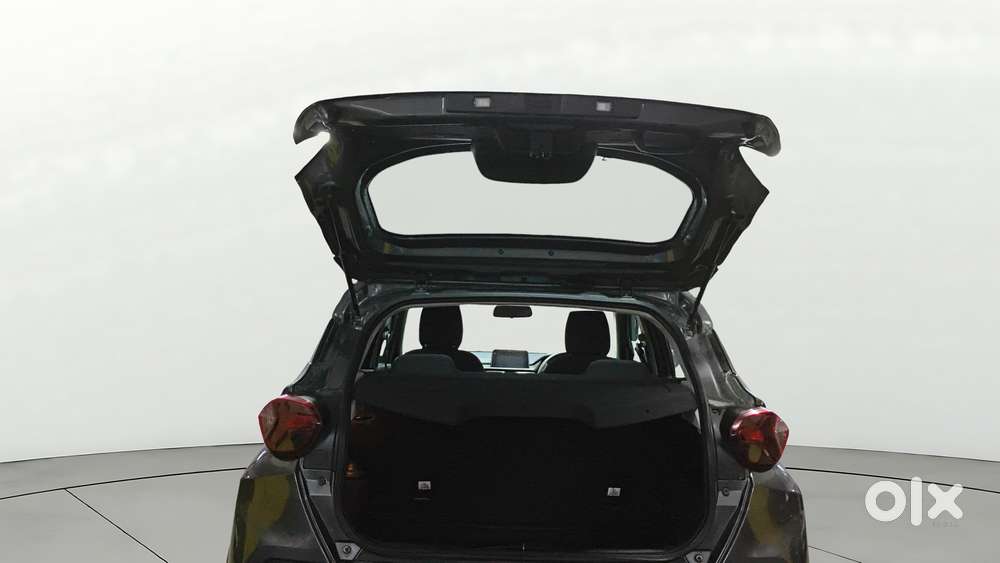 Tata Punch Camo Adventure Mt, 2022, Petrol