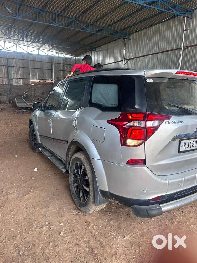 Mahindra Xuv500 2018 Diesel Well Maintained