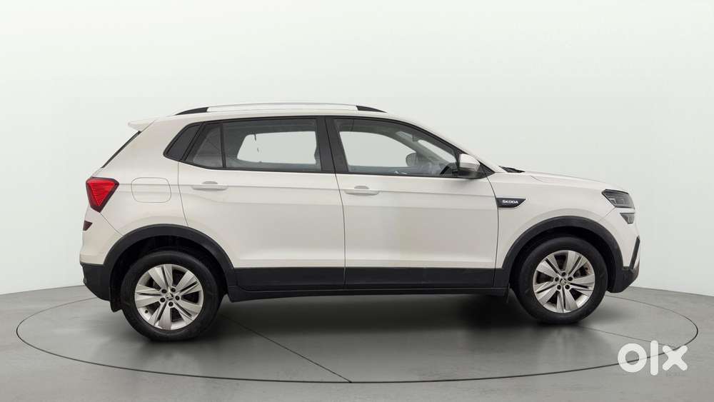 Skoda Kushaq 1.0 Tsi Ambition, 2022, Petrol