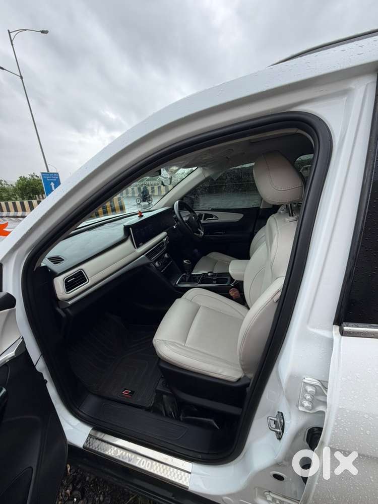 Mahindra Xuv700 Diesel 2023