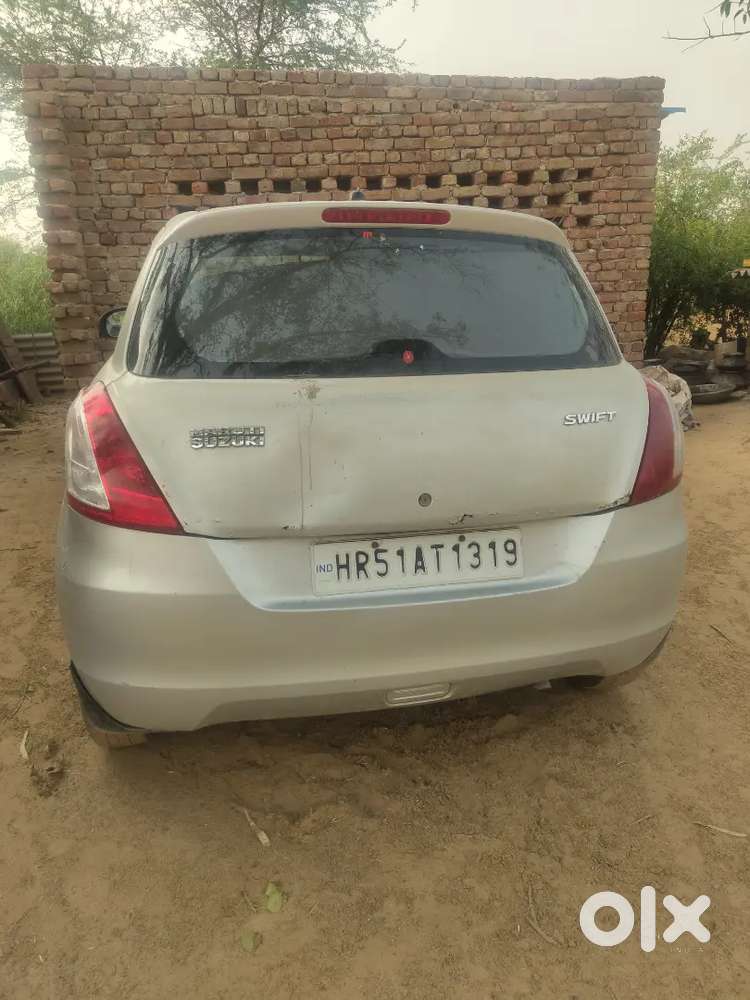 Maruti Suzuki Swift 2012 Cng & Hybrids 143000 Km Driven