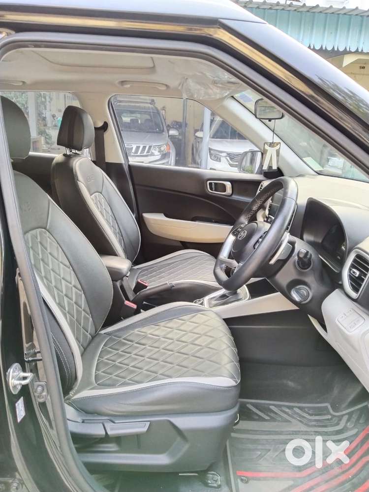 Hyundai Venue 1.0 S (o) Turbo Dct, 2024, Petrol