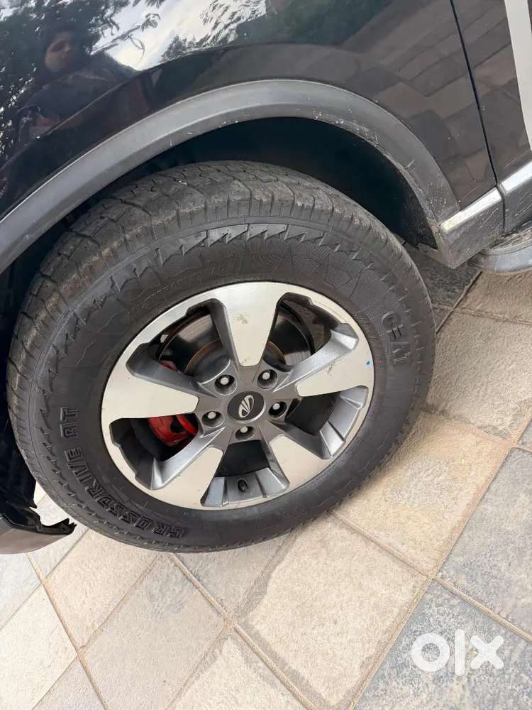 Mahindra Alturas G4 Diesel 4wd 2019