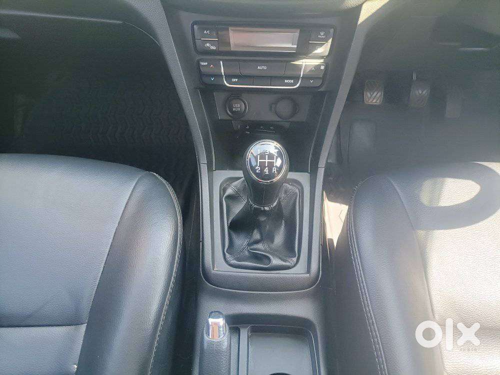 Maruti Suzuki Brezza, 2020, Petrol