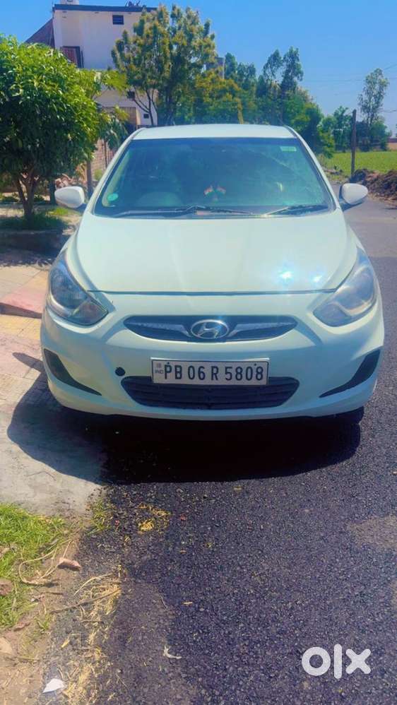 Hyundai Verna Diesel Manual 2012