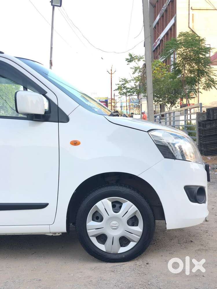Maruti Suzuki Wagon R 1.0 Vxi Amt, 2018, Petrol