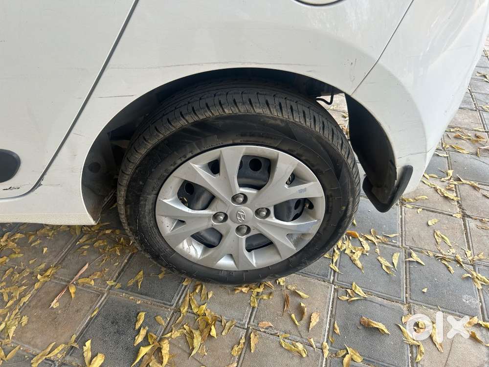 Baroda Local Tax Lifetime +04 New Tyre + New Battery + New Spare Wheel